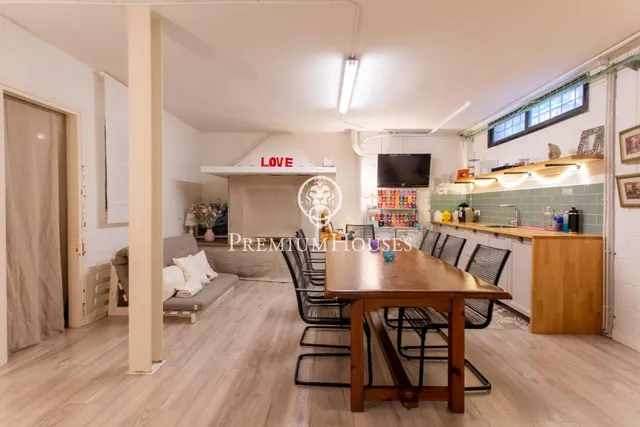 Casa independiente con jardín en venta en Argentona — 12