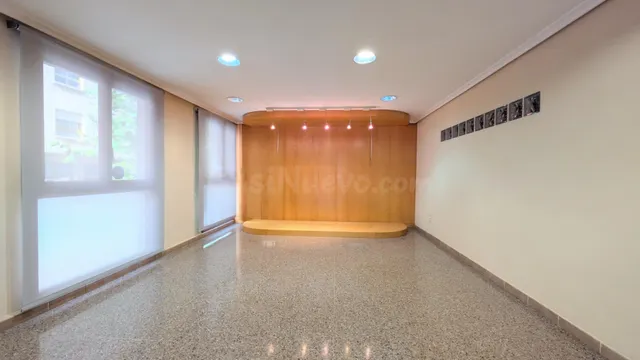 ¡AMPLIA OFICINA EN VENTA EN LA DEMANDADA ZONA ASILO JUNTO AL - foto 5