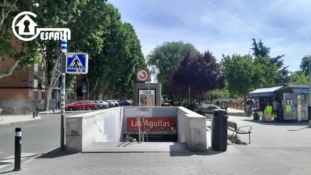 Grupo GESPAIN ACTIVIDADES INMOBILIARIAS promociona piso en venta de 3 habitaciones en zona LAS ÁGUILAS-PARQUE EUROPA — 41