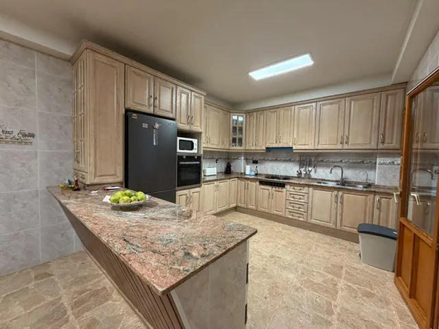 Exclusividad, amplitud y elegancia en una vivienda única — 14