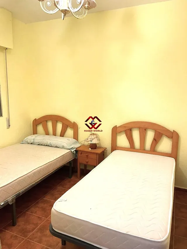 LUMINOSO APARTAMENTO EN EL BARRIO DE SAN ISIDRO — 10