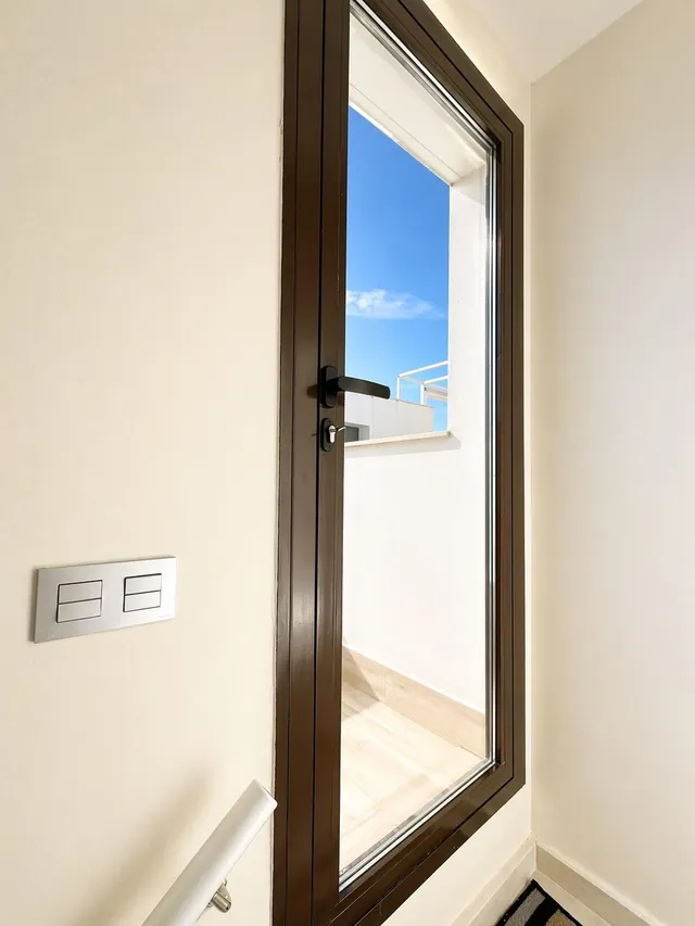 Adosado contemporáneo  PAU-26 con piscina privada y solárium — 32