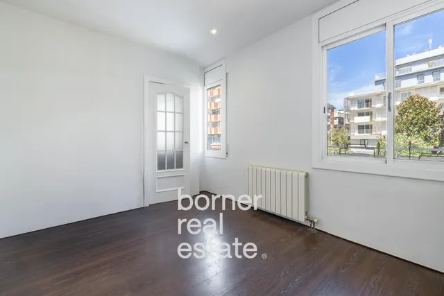 Chalet adosado en venta en Calle de Sant Josep — 40