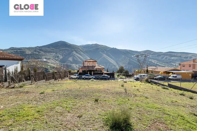 Magnífico solar de 600 m2 con vistas despejadas para el rest - foto 3
