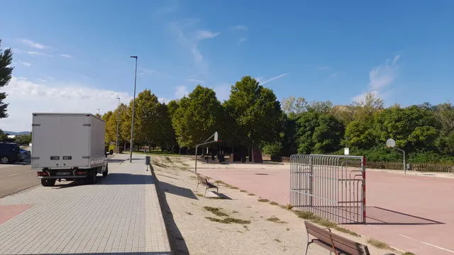 Dos terrenos en venta en Casta Álvarez. Calatayud — 24