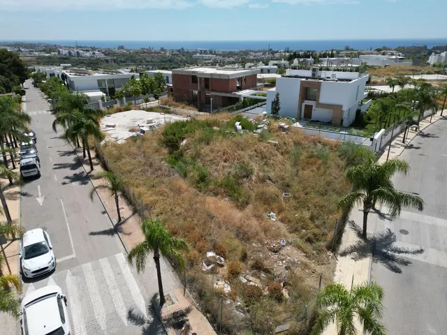 Parcela 1118m² en venta - Costa Del Sol - foto 5