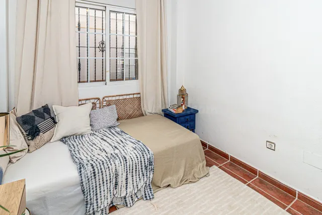 Adosado de 3 dormitorios 2 baños en Orihuela Costa ¡Tu hogar ideal en Las Chismosas! ✨ — 16