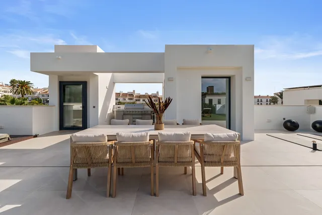 Chalet 5 habitaciones 517m² en venta - Marbella — 28