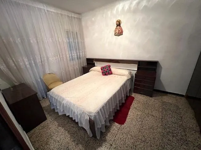 PISO  CON PARKING EN VENTA EN ESPLUGUES , C/ VIDAL I RIBAS — 6