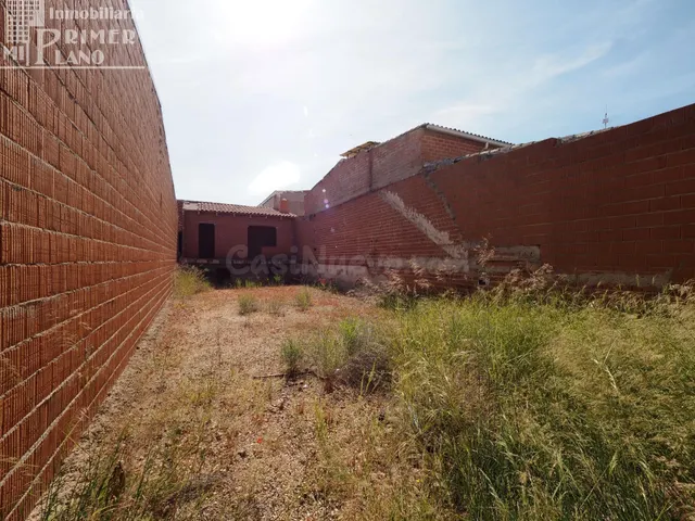 *¡OPORTUNIDAD! Solar en venta de 180 m2 junto a Calle Matade - foto 3