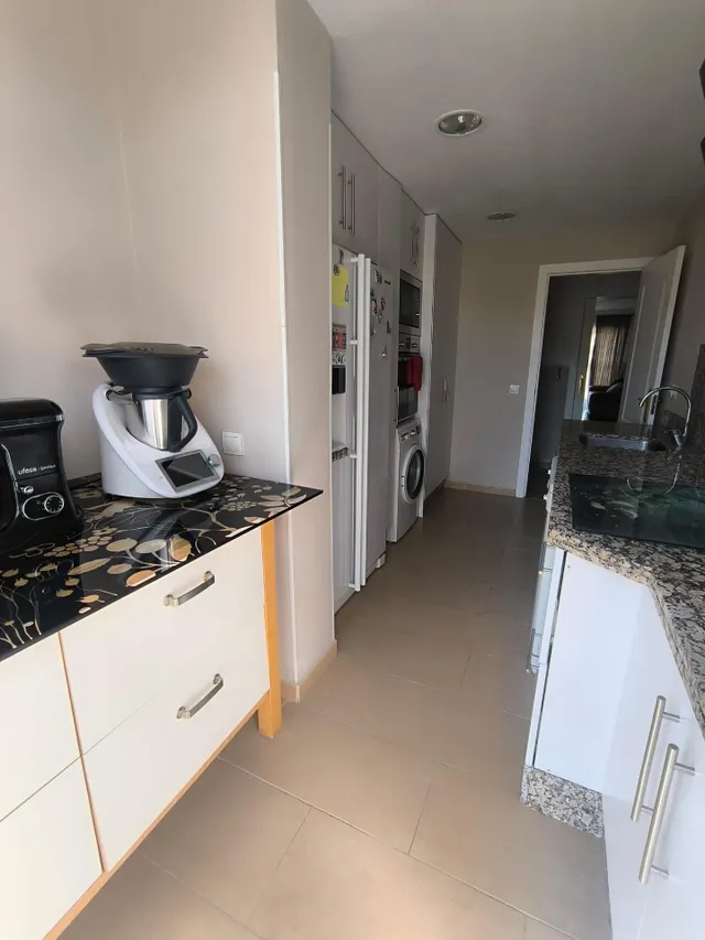 Calahonda - Piso 2 Dormitorios, Garaje, 4 Piscinas — 22