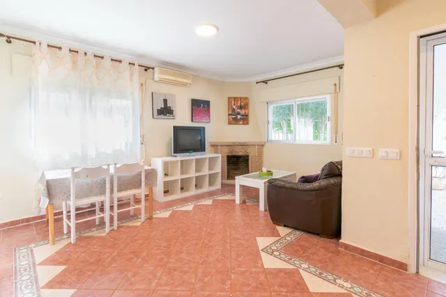 Venta de chalet en las mogarizas con 1125 metros de parcela urbano — 11