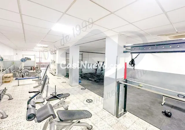 LOCAL COMERCIAL de 334 metros en PASEO DOCTOR MORAGAS (JUNTO - foto 5
