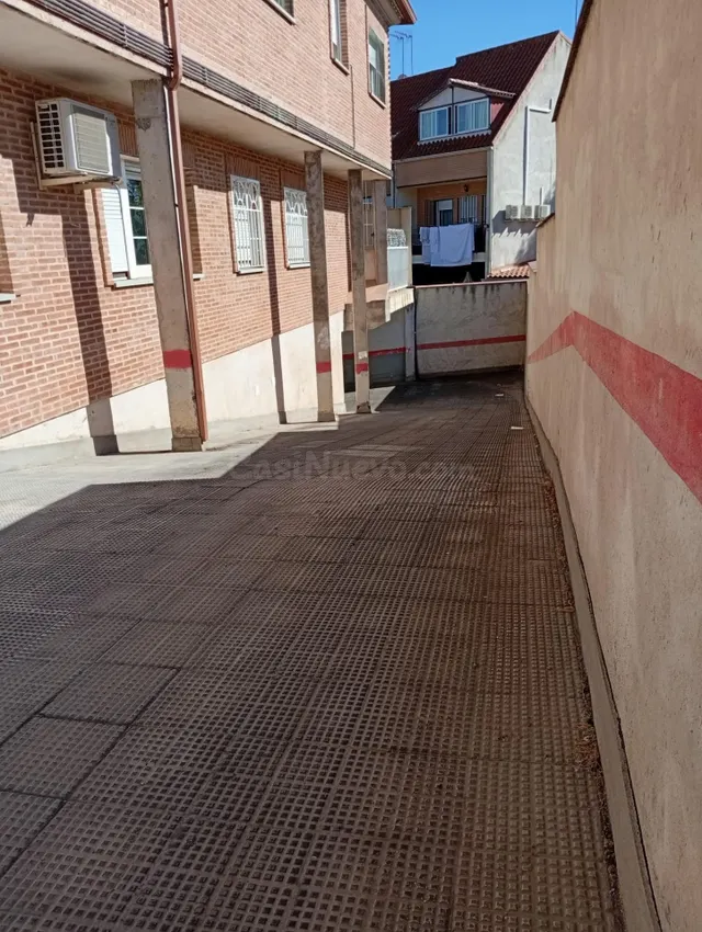 Espacios de Garaje a la Venta desde 2900€ en Olías del Rey,  - foto 2
