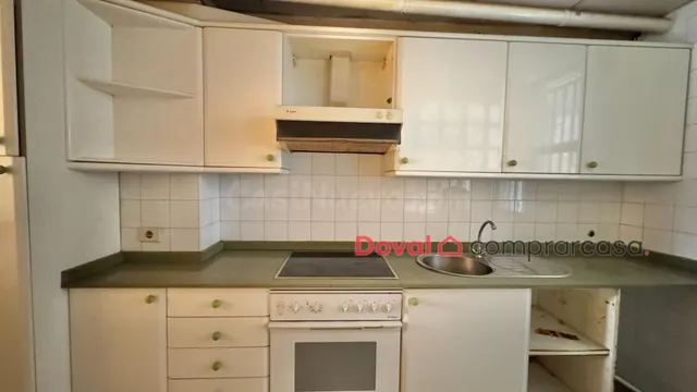 Dúplex de dos habitaciones con garaje y trastero - foto 5