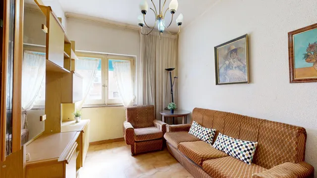 ¡Junto a Puerta del Carmen! Piso luminoso de 76 m2 con gran potencial para reformar — 20