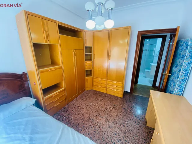 Piso en alquiler junto al Ayuntamiento — 15