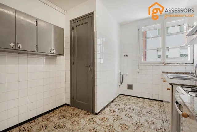 EXCLUSIVO PISO DE 133M2 CON 5 habitaciones — 7