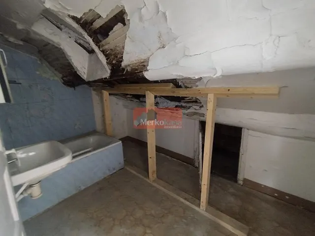 OPORTUNIDAD!!!SE VENDE CASA ADOSADA PARA REHABILITAR CERCANO A FONTE DOS RANCHOS — 18