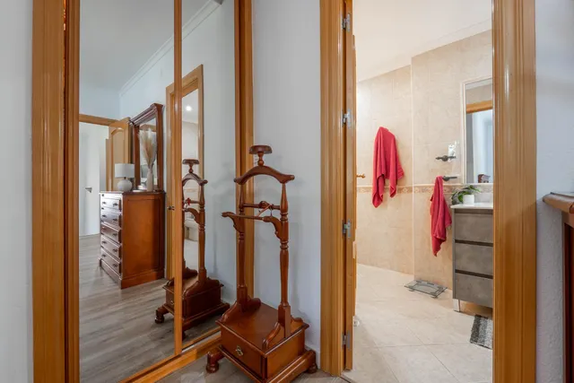 GRAN CHALET CON PISCINA Y JARDÍN A SOLO 10 MINUTOS DE GRANADA! — 47