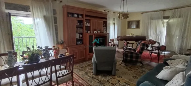 Se vende casa de piedra con jardín en Riva de Ruesga — 16