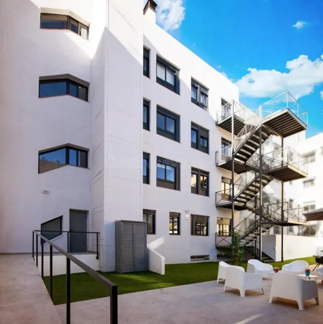 Edificio de 4 plantas en La Flota, Murcia.