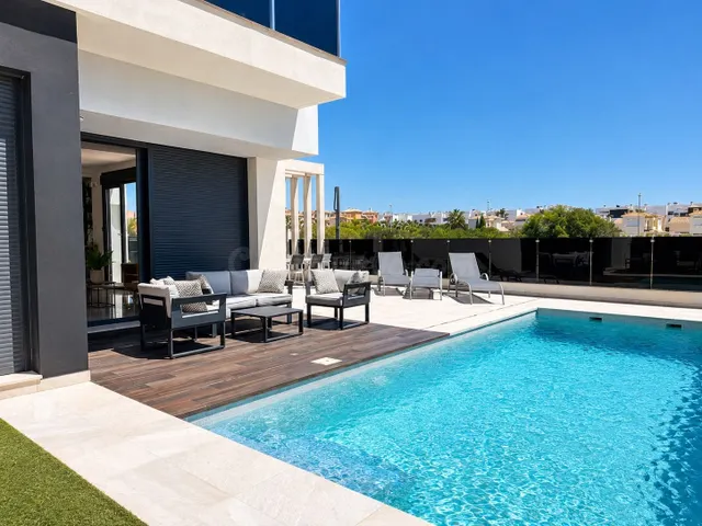 Villa 4 habitaciones 180m² en venta - Lomas de Cabo Roig — 11