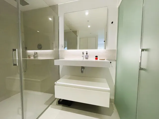En venta: Espectacular ático de 2 dormitorios con jacuzzi privado y licencia de alquiler vacacional en Higuerón West, Costa del Sol — 14
