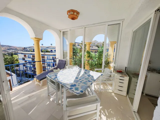 Apartamento 2 habitaciones 117m² en venta - Riviera del sol