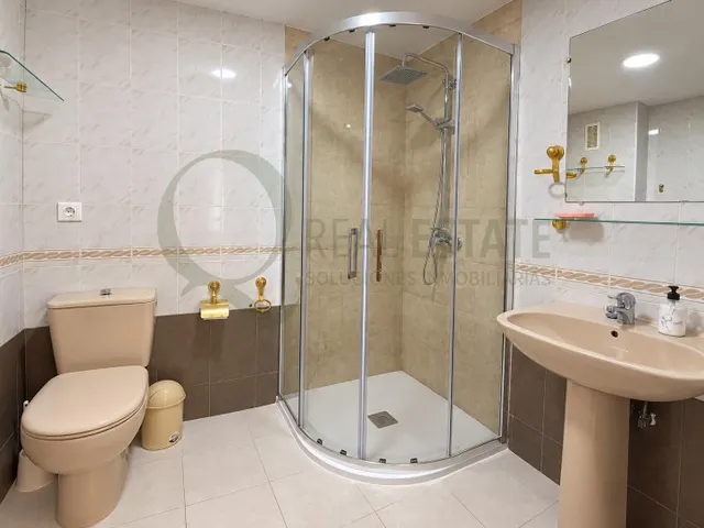 Piso de 3 habitaciones en Playa de San Juan a unos pocos pasos del mar — 16