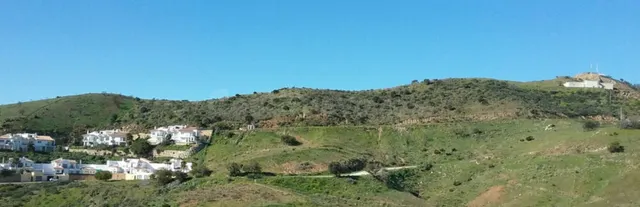 Terreno edificable para 81 viviendas en Mijas Costa — 2
