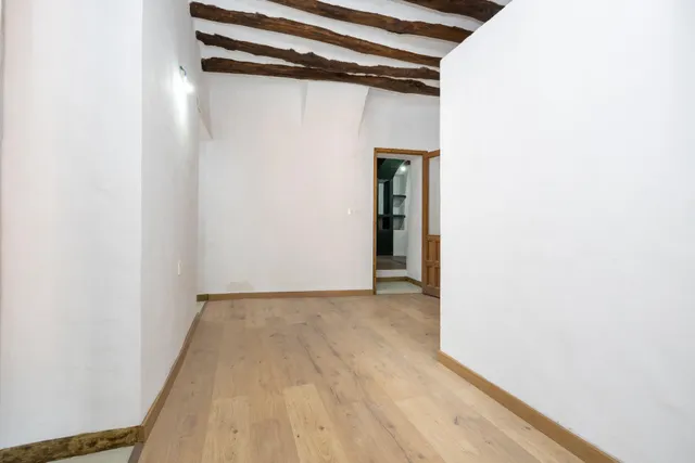 ¡Oportunidad Única! Terraza con Vistas Espectaculares por solo €80,000! — 15