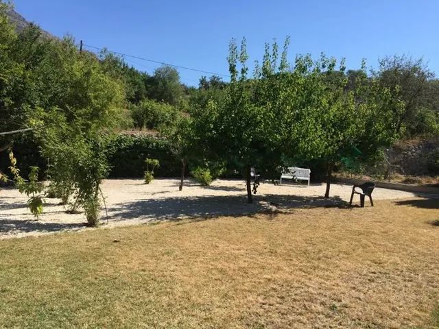 Se vende  precioso chalet casa rural con todas los servicios a las faldas del Puig campaña — 14