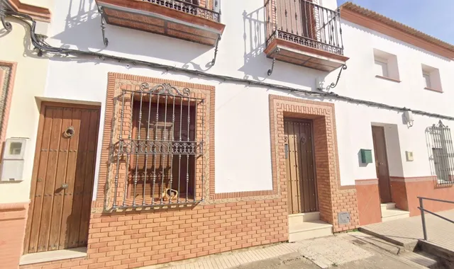 Inmueble Ocupado-Sin Posesión. Casa en venta en Aznalcóllar 