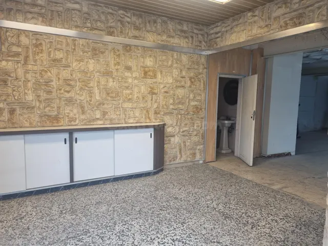 LOCAL COMERCIAL EN ALQUILER EN AMPOSTA - foto 3