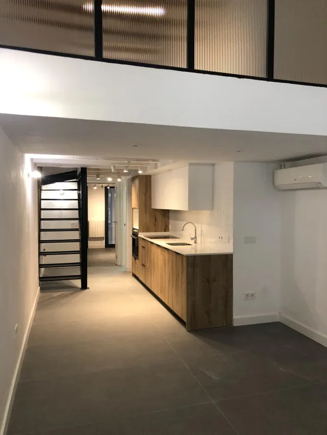 Dúplex en Venta en calle Santa Elena SOLO INVERSORES — 8