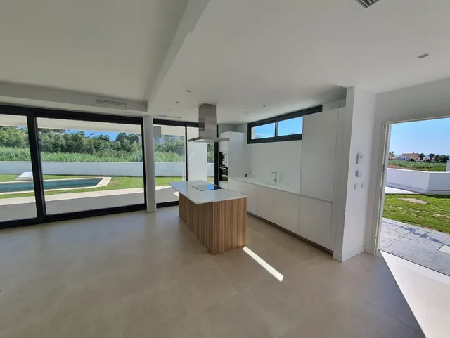 Chalet 4 habitaciones 205m² en venta - Costa del Sol — 20