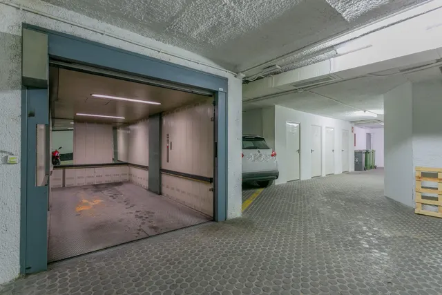 TRATESTERO EN VENTA EN EL CENTRO DE GRANADA — 14