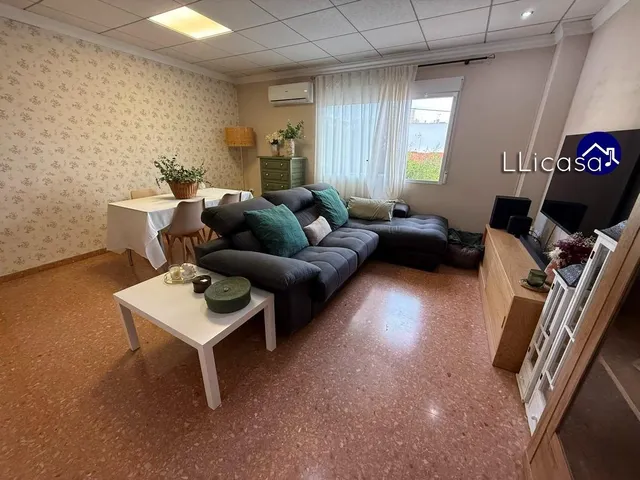 Piso en venta en Benaguasil: comodidad, amplitud y calidad d - foto 2
