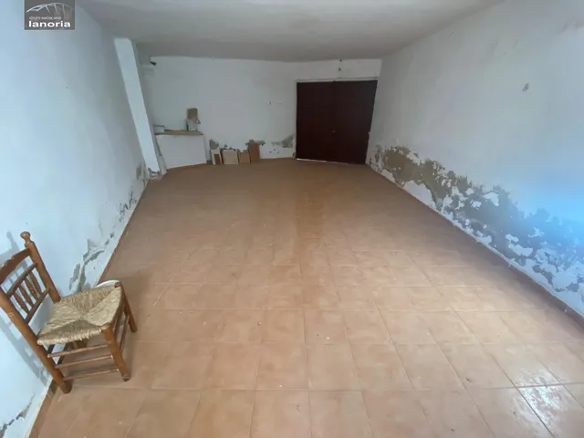 Grupo la Noria VENDE casa independiente con patio en Argamasón. Situado a 20 Kilometros de Albacete capital — 12