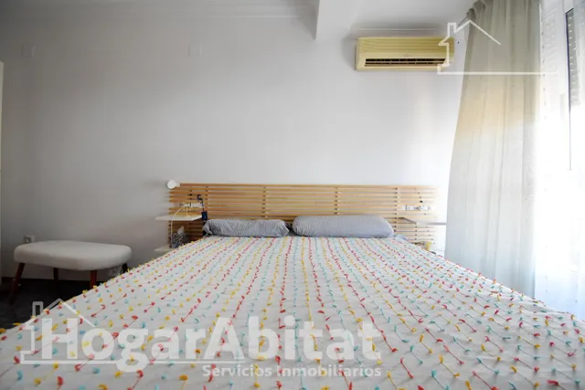 ¡ZONA CENTRO! AMPLIO Y LUMINOSO CON TERRAZA, TODO AMUEBLADO — 17