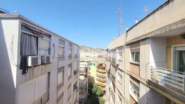 piso en pedro Antonio de Alarcon 75 9ºC