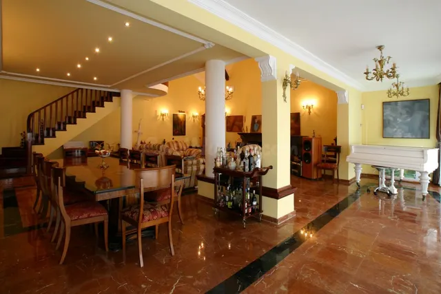 Chalet 5 habitaciones 968m² en venta - Jarazmín - foto 3