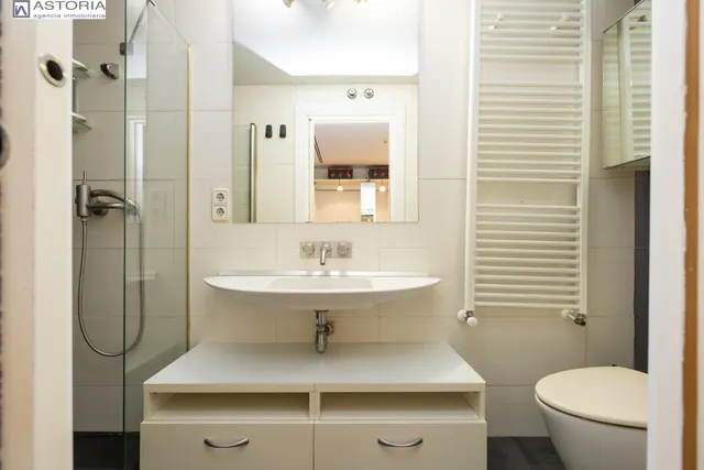 Apartamento tipo loft con garaje incluido y piscina en zona Parque Lagos — 18