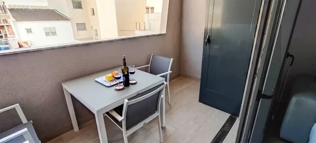 Nuevo apartamento a tan solo 450 m del mar con piscina y aparcamiento!!! — 5