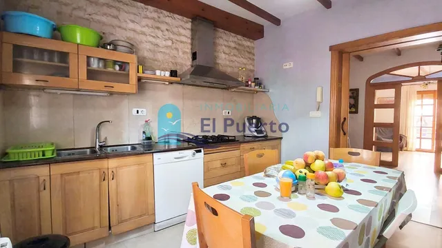 Casa en  Totana con 5 dormitorios y gran patio – ref. 2063 — 10