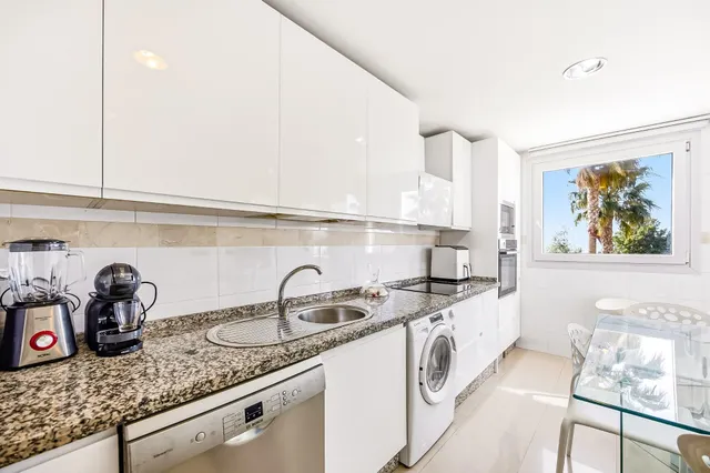 Piso de 3 dormitorios con terraza en La Casería — 15