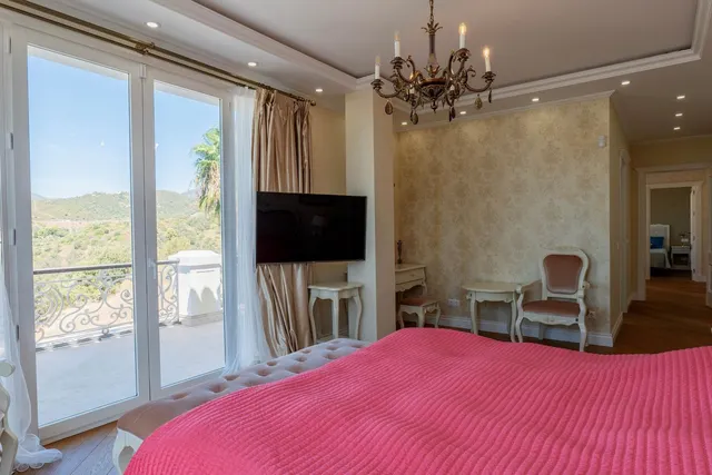 Chalet 4 habitaciones 450m² en venta - Marbella — 31