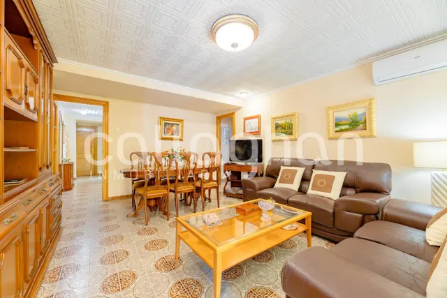 Vivienda en una de las calles más emblemáticas del Cabañal - foto 5