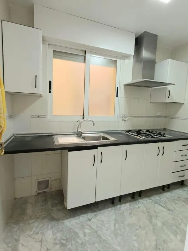 ¡Oportunidad! Amplio Piso de 2 Dormitorios en Zona Céntrica — 8